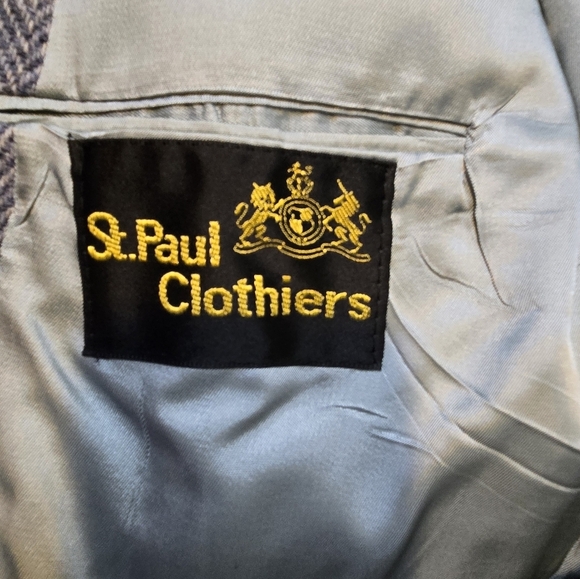 Vintage Gray Blazer with Tan Elbow Patches - Picture 10 of 12